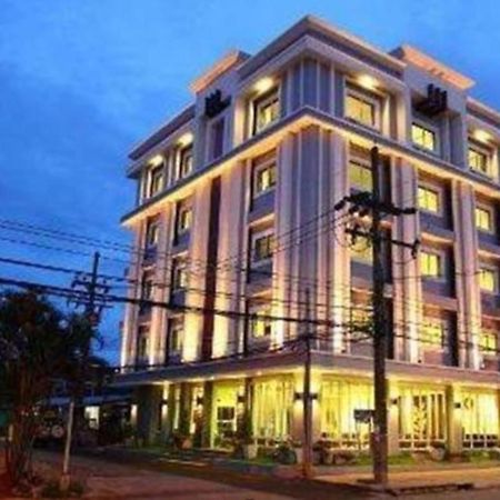 The White Pearl Hotel Krabi town Extérieur photo