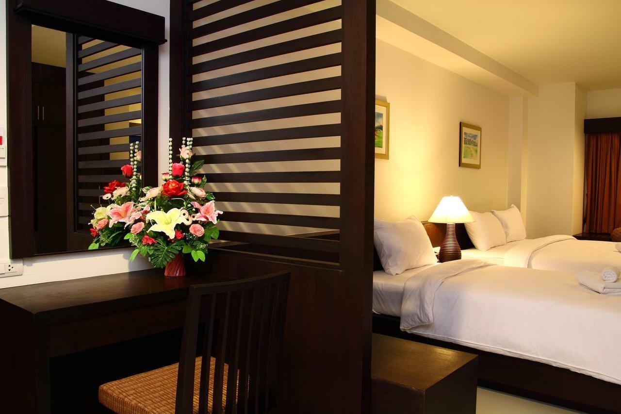 The White Pearl Hotel Krabi town Extérieur photo